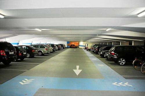 <p>parking garage</p>