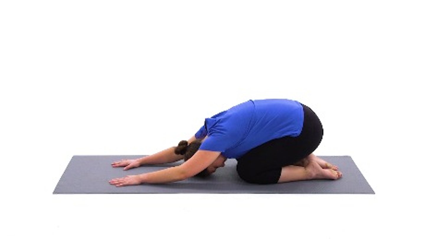 <p>Breathing in→breathe out and shift backwards into child's pose→diaphragmatic breathing</p>