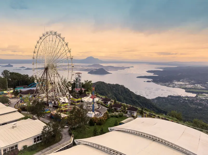 <p><span style="color: #000000">One of the most frequented places in the south because of its outstanding scenery. Overlooks Taal Lake and Taal Volcano, and cold climate, given its high altitude.</span></p>