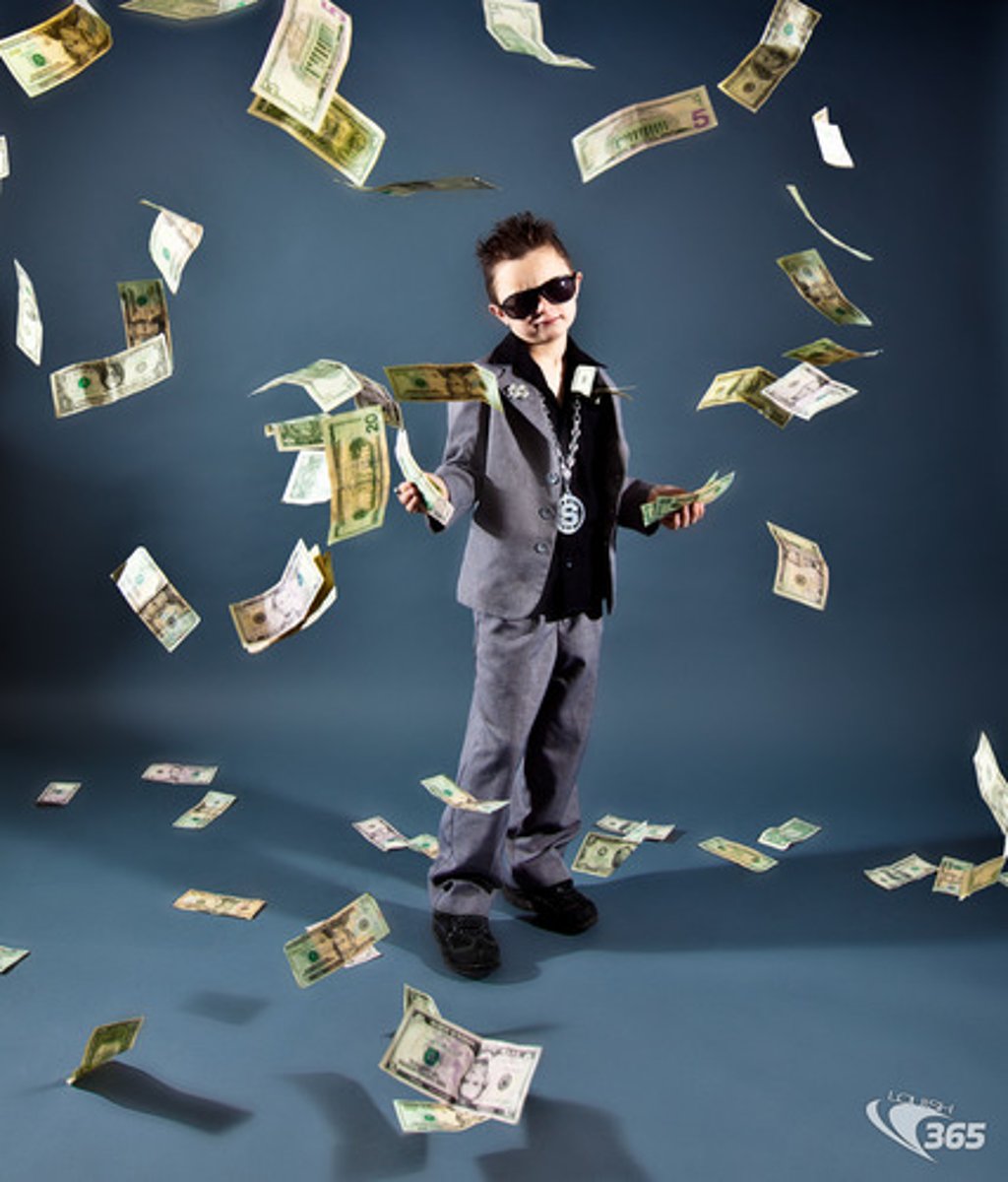 <p>to be well paid</p>