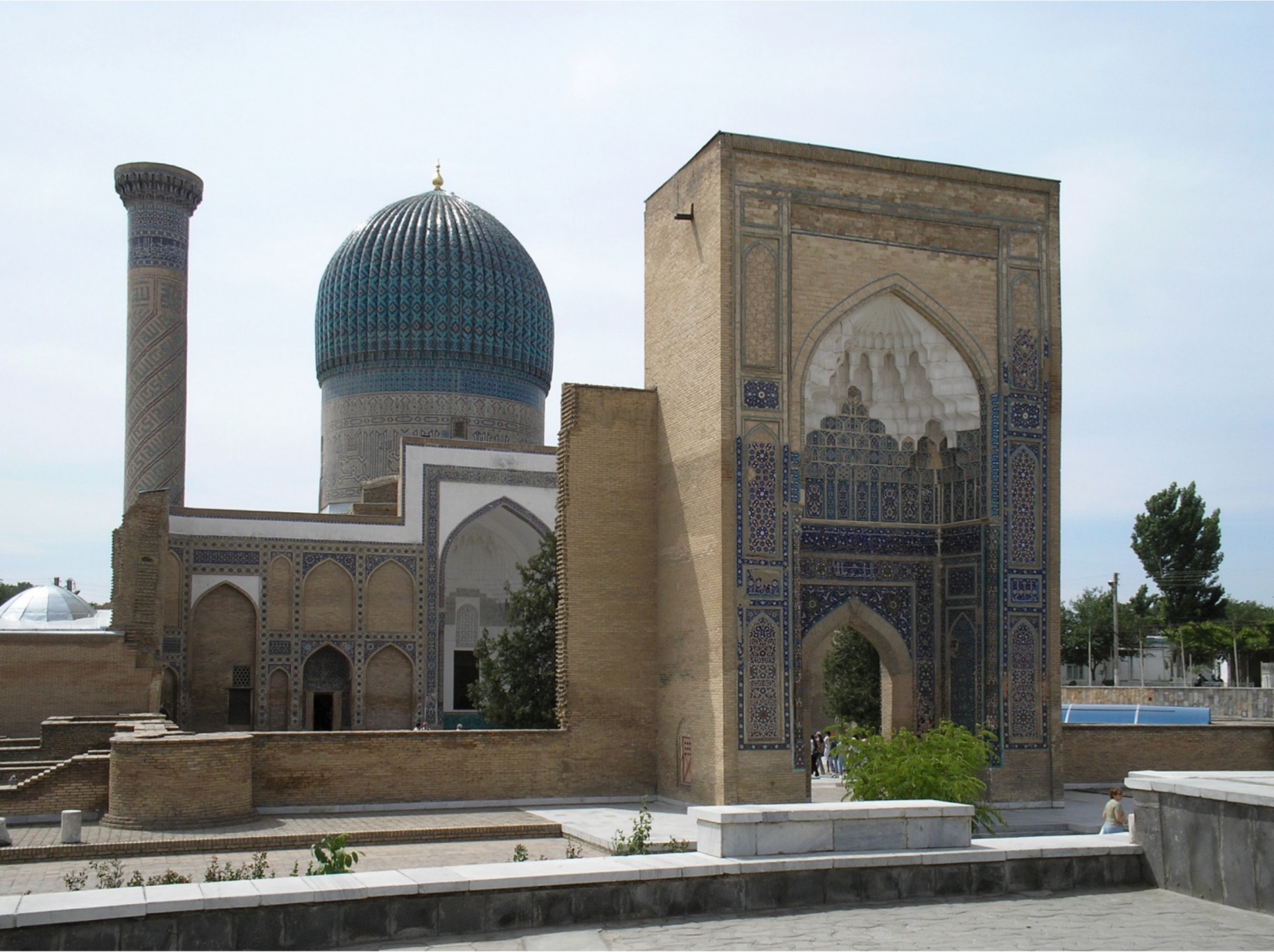 <p><span>Gur-i Mir (Tomb of Timur), Samarqand (Uzbekistan), c. 1400-04</span></p>