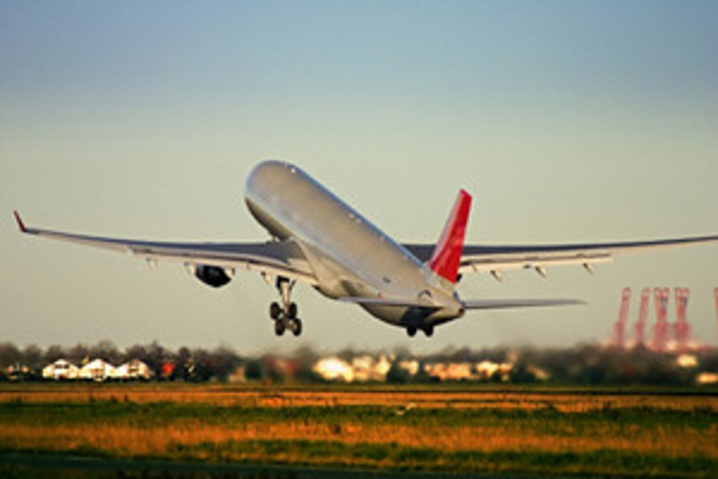 <p>when a plane leaves the ground and starts flying (neutral)</p><p>The plane ~ on time despite the bad weather.</p><p>We had to wait an hour before we could ~.</p>