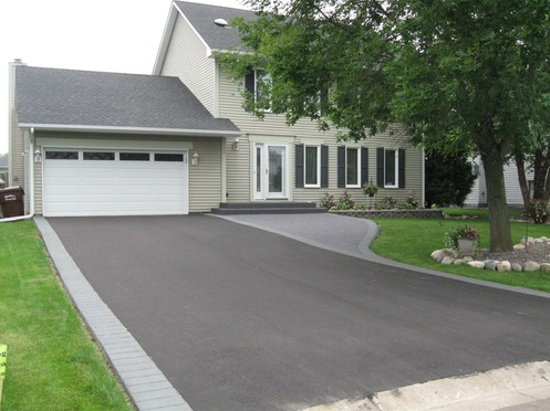 <p>Parking: True or False?: You Can Park In Front Of A Driveway.</p>