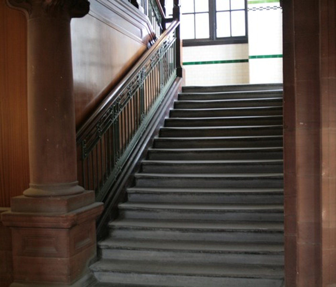 <p>-walk up and down stairs with assistance</p><p>-ascends with step to pattern</p><p>-sit on small chairs</p><p>-Running begins</p><p>-Jumps off bottom step</p><p>-Plays make-believe</p>