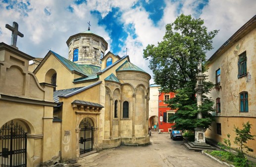 <p>Вірменський собор у Львові.</p>
