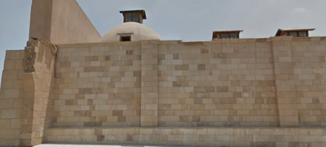 <p>Sandstone from a Trekker camera (lower camera, no car shadow)</p>