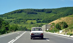 <p>to drive</p>