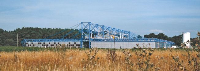 name the building architect and style 