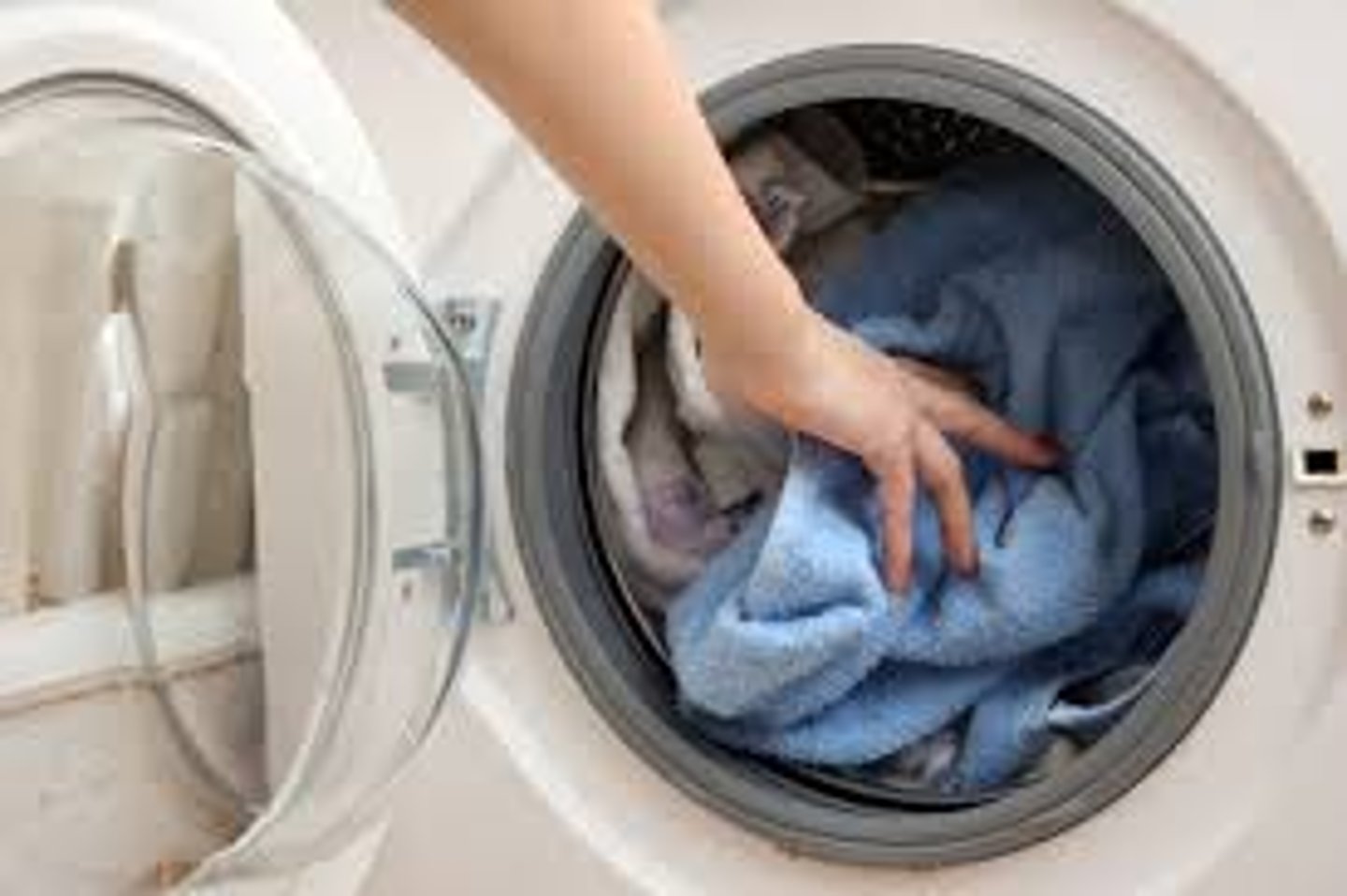 <p>to do the laundry</p>