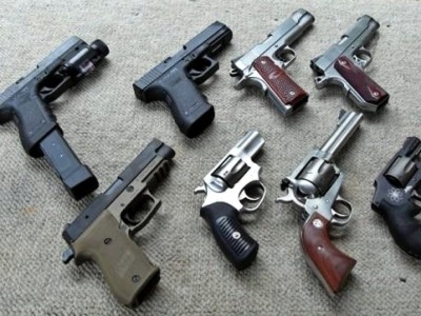 <p>This case ruled that the Brady Handgun Violence Prevention Act's interim provision that the "chief law enforcement officer" (CLEO) of each local jurisdiction to conduct background checks is unconstitutional.</p>