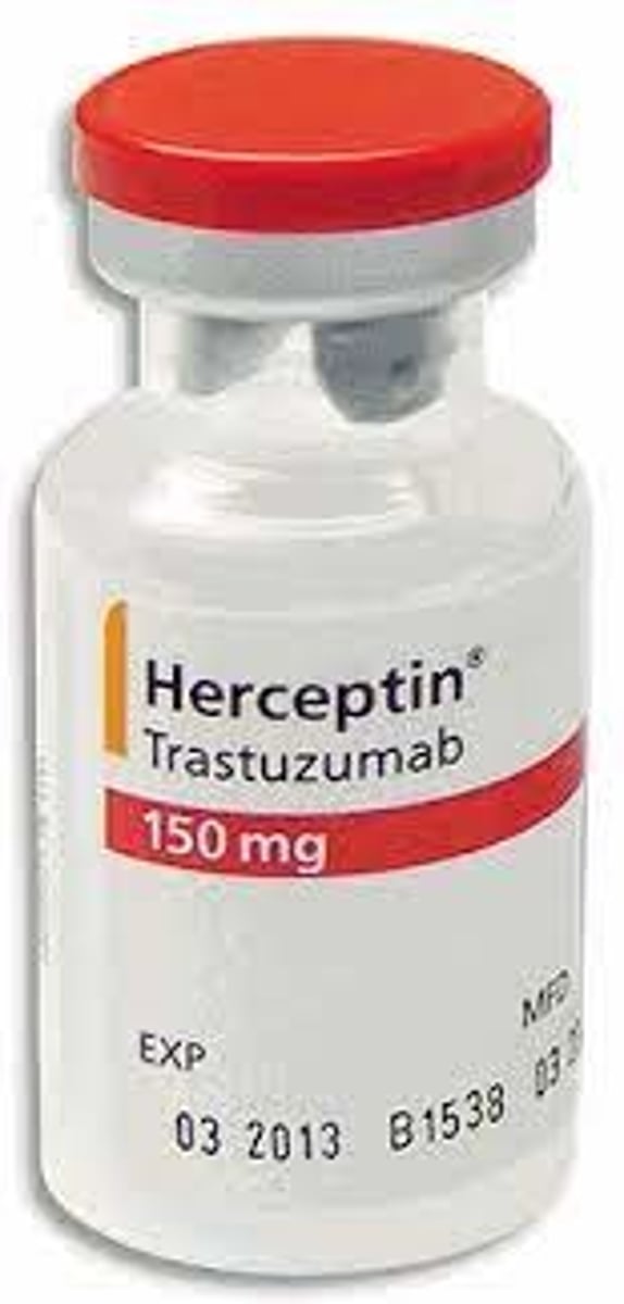 <p>Trastuzumab</p><p>Monoclonal antibodies / Anticancer</p><p>HER2-positive breast cancer</p>
