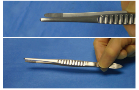 <p>Nickname: Smooth pickups, dressing forceps</p><p>Use: Grasps delicate tissue </p><p>Features: Fluted handle, tapered, serrated jaws</p>