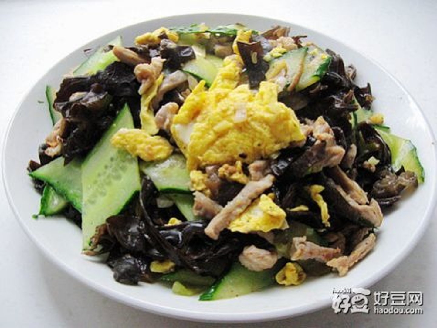 <p>mù xū ròu - moo shu pork；pork and scrambled eggs</p>