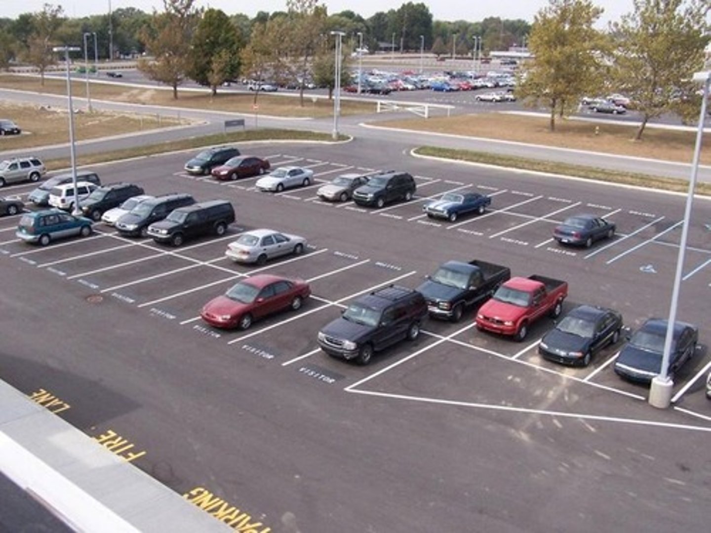 <p>estacionar</p>