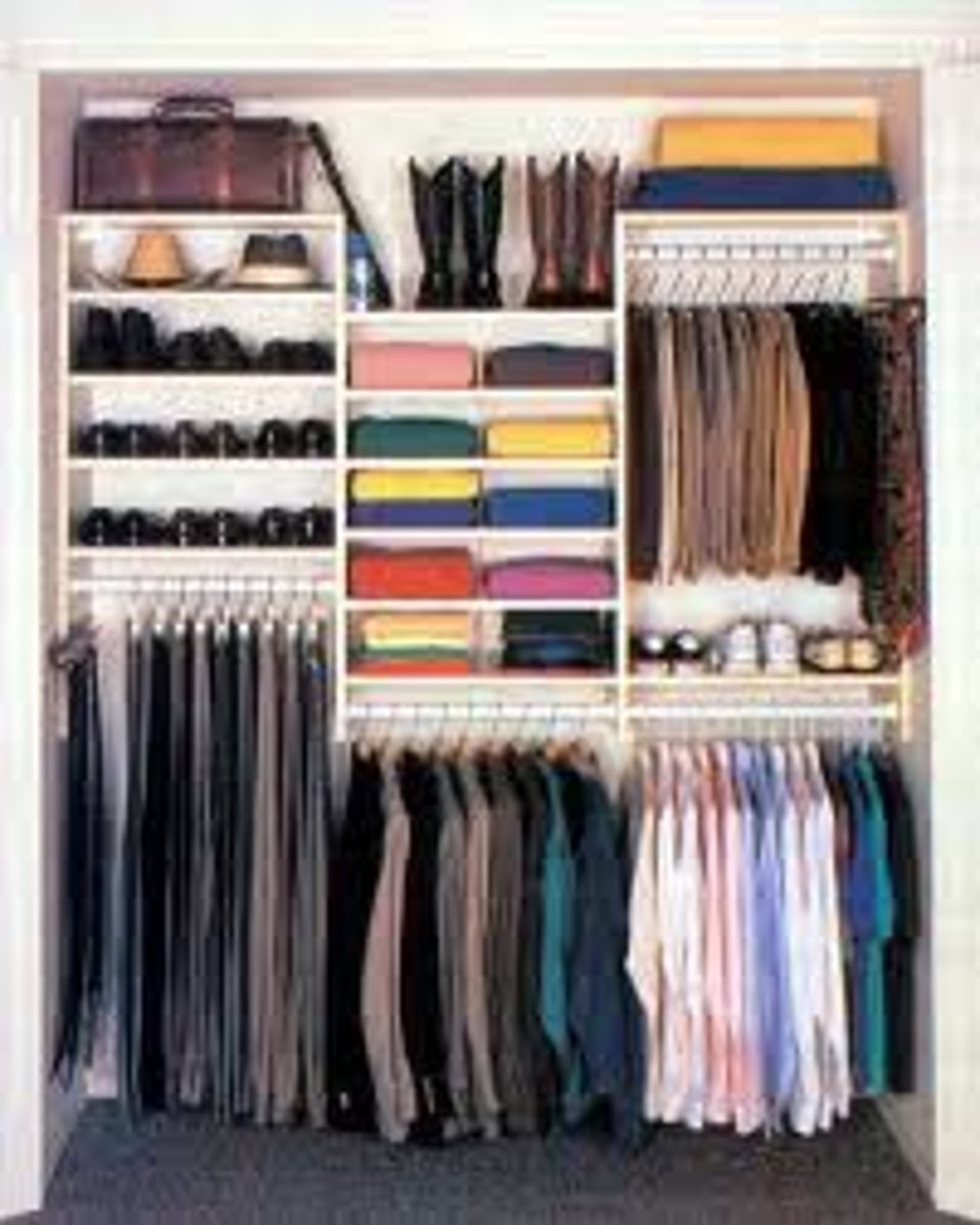 <p>(adj): có tổ chức, ngăn nắp</p>