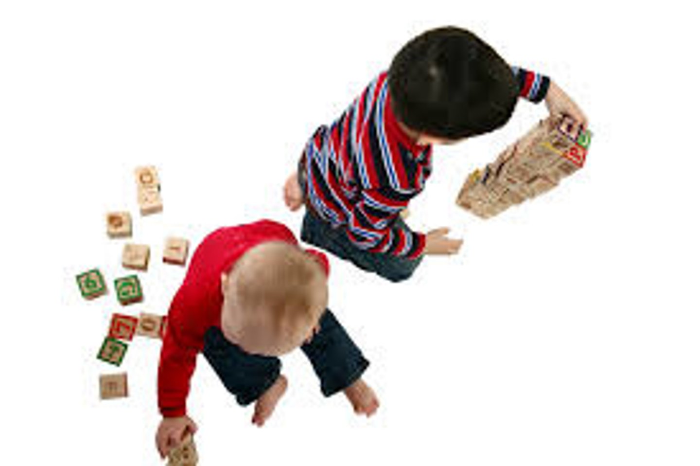 <p>activity in which children play side by side without interacting</p><p>- turns into pretend play</p>