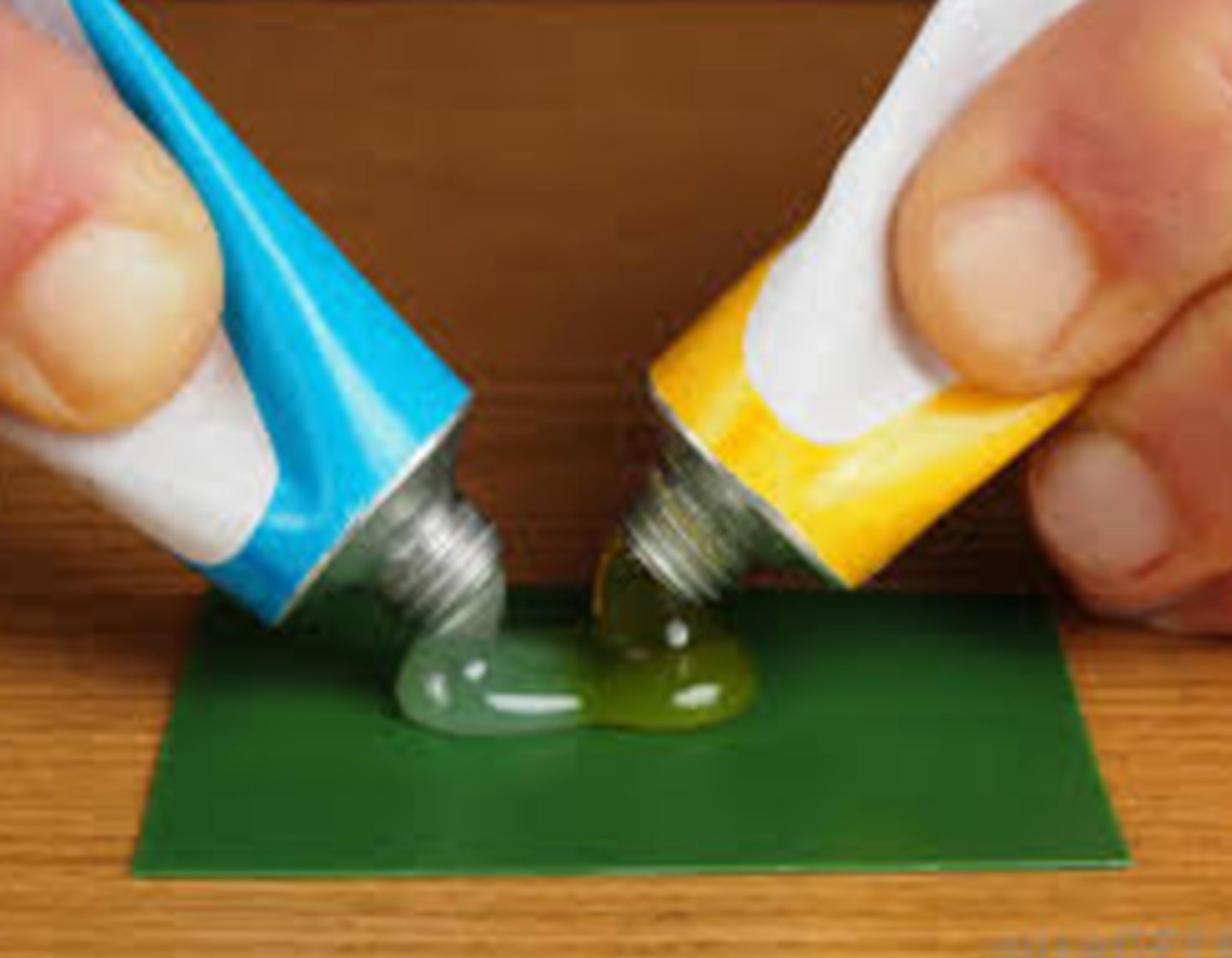 <ul><li><p>thermosetting plastic</p></li><li><p>high adhesive strength</p></li></ul><p></p>