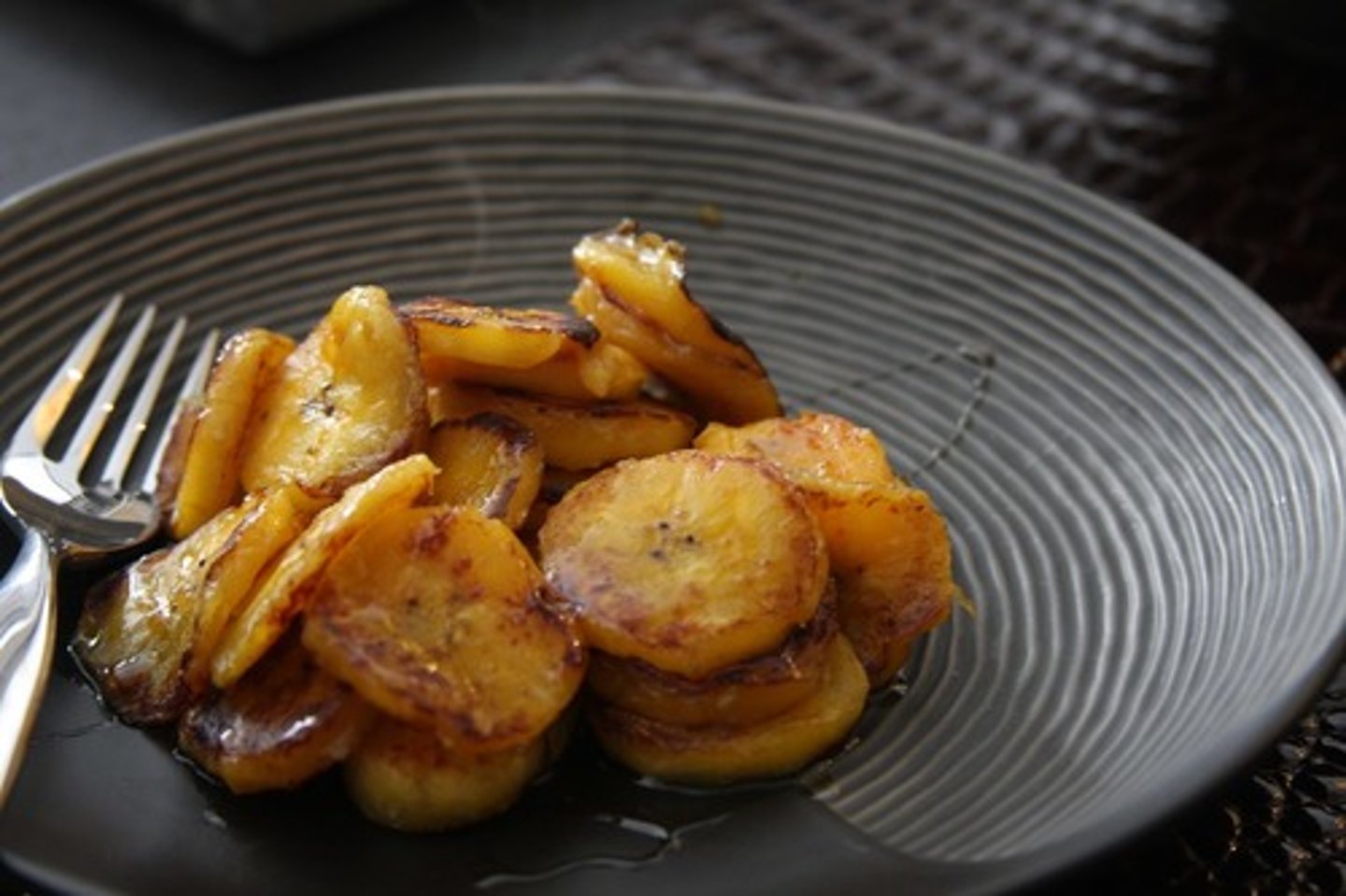 <p>slices of fried plantain</p>