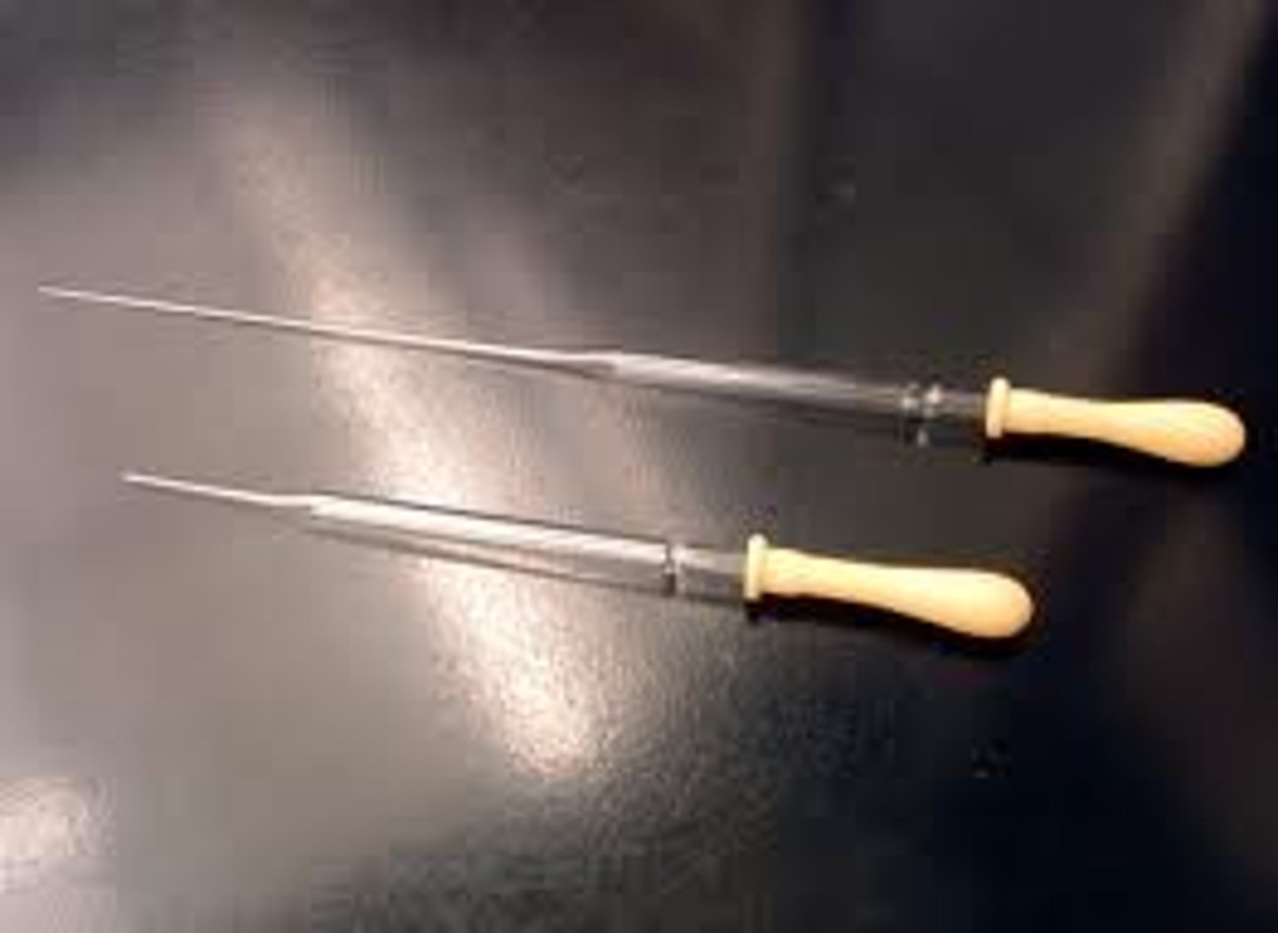 <p>Small drops, usually disposable</p>
