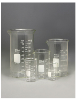 <p><span>•features a flat bottom and a beak (or small pout)</span></p><p><span>•used as a reaction container or to hold liquid or solid samples</span></p><p><span>•used to catch the filtrates from filtering operations</span></p><p><span>•can be heated</span></p>