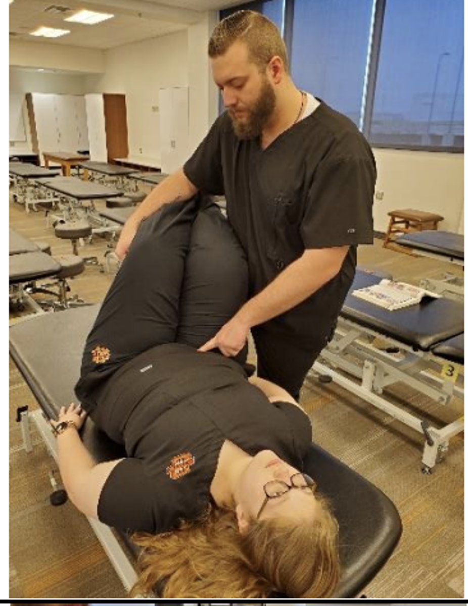 <p>F StRa</p><p>patient lies supine, motion is done with legs</p>