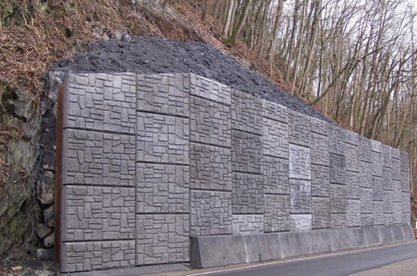 <p>4000 PSI</p><p>Retaining walls, concrete under water</p>