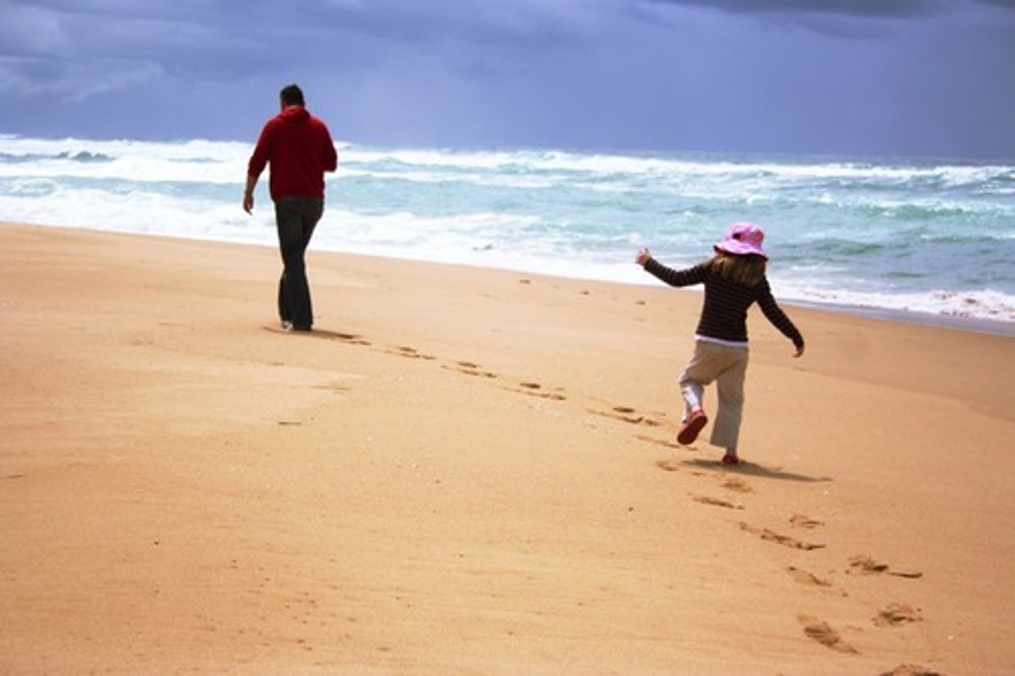 <p>do the same thing as another person did before</p><p>I ____ my mom's ____ and became a teacher. It runs in the family</p>