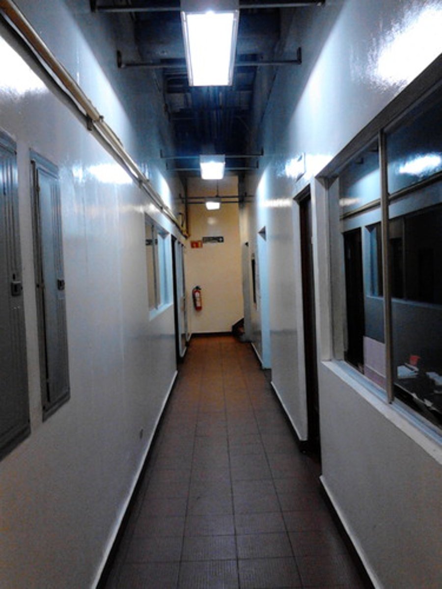 <p>hall</p>