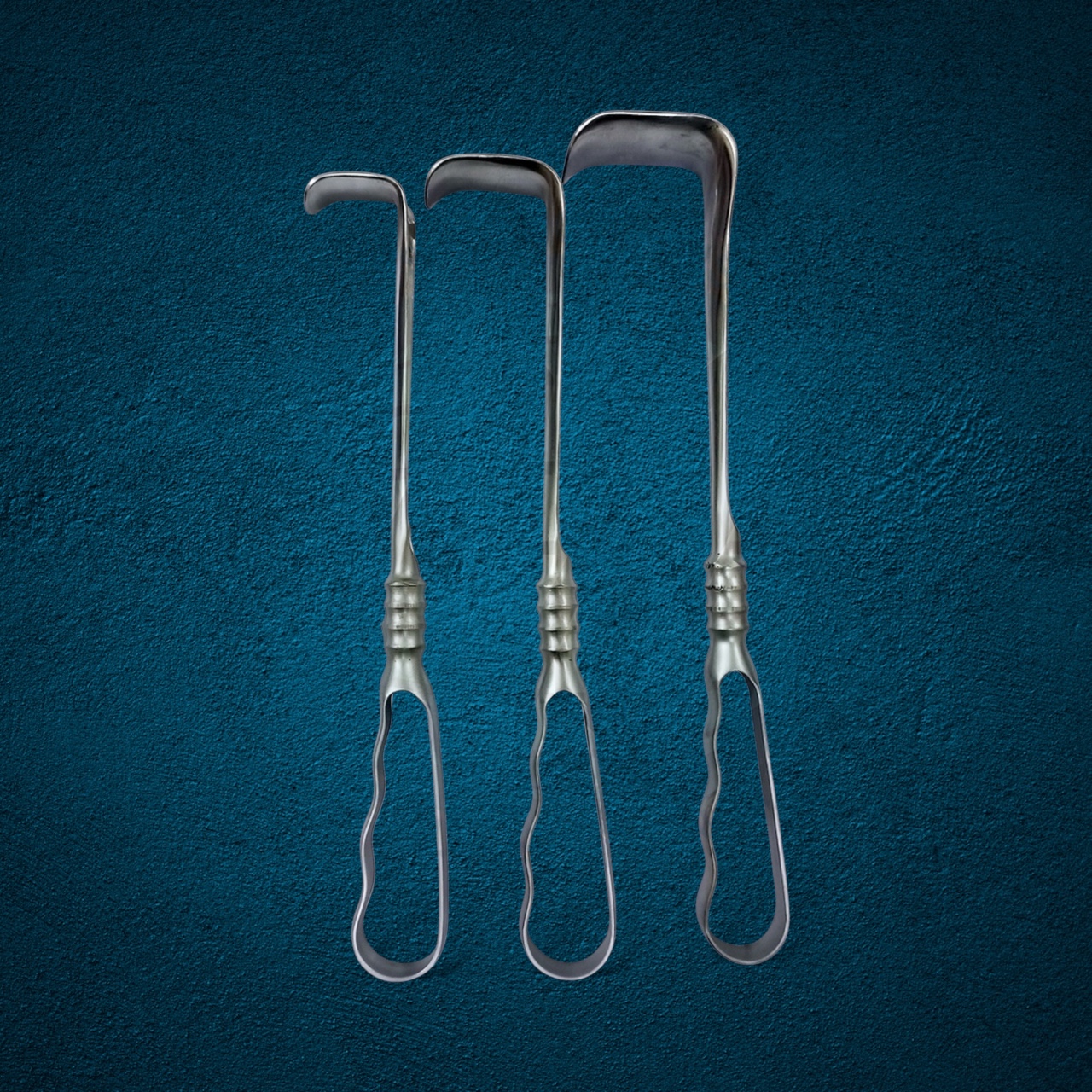 <p>Richardson retractor </p>