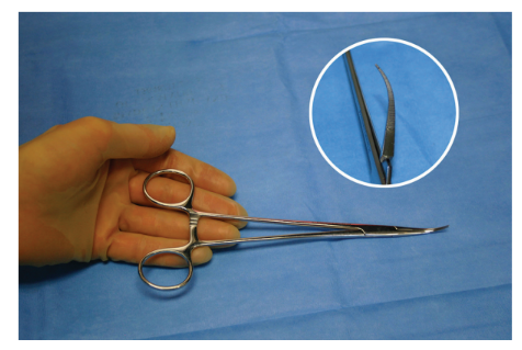 <p>Nickname: Curved Tonsil</p><p>Use: Grasps and clamps deeper planes, punctures skin for a drain</p><p>Features: Curved, tapered narrow 2/3 serrated jaws</p>