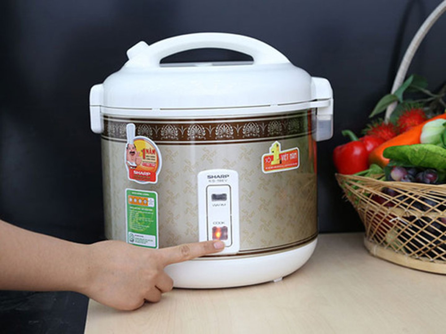 <p>たく nấu cơm XUY</p>