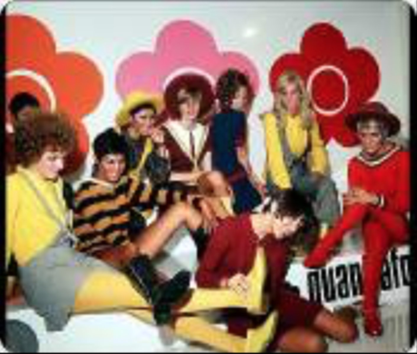 <p>- 1960s</p><p>- London-based subculture centered on modern design, sharp fashion, and soul/jazz music</p><p>- a significant focus on clean lines, bold colors, and geometric patterns.</p><p>- Mini skirts, shift dresses, and tailored suits</p><p>- male and female mods embraced sleek, often androgynous looks</p>