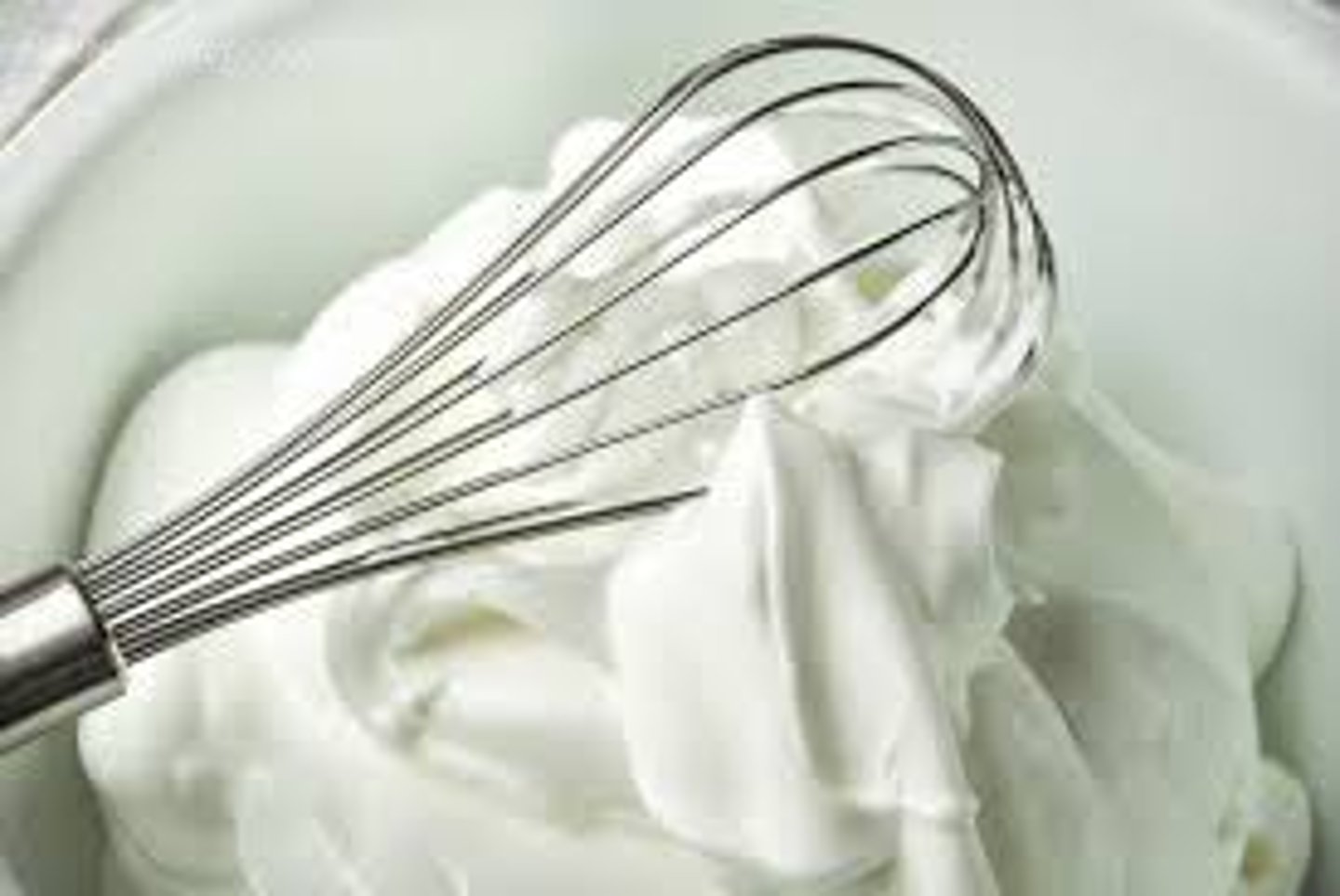 <p>cream</p>