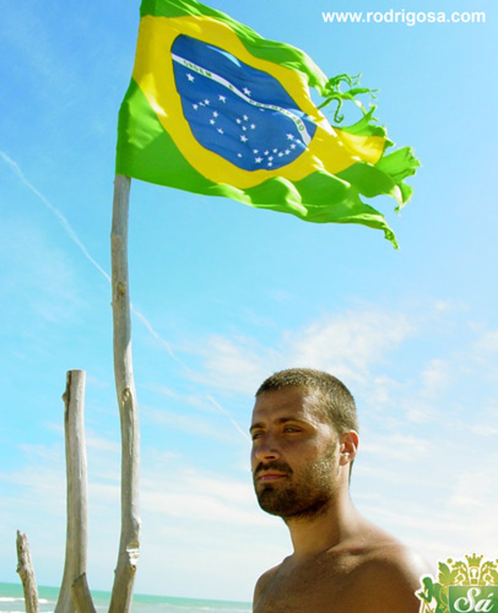<p>Brazilian (m.)</p>