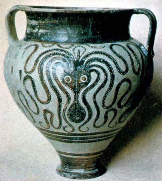 <p>“Marine Style” amphora with an octopus</p>