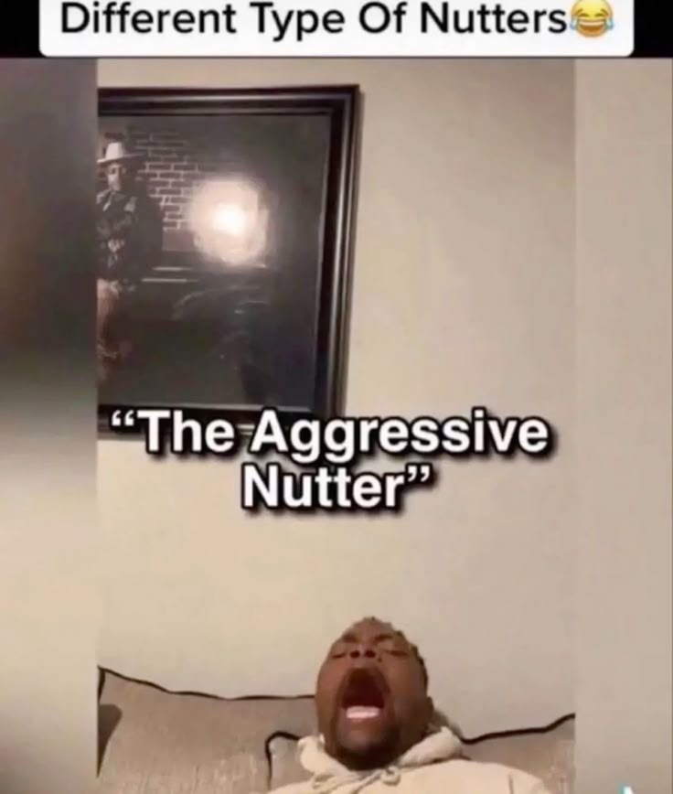 <p><span><span>to criticize severely</span></span></p><p><span><span>Ex: The singer’s awards show performance was</span><strong><span> </span><em><span>fustigated</span></em></strong><span> by several prominent media&nbsp;outlets.</span></span></p>