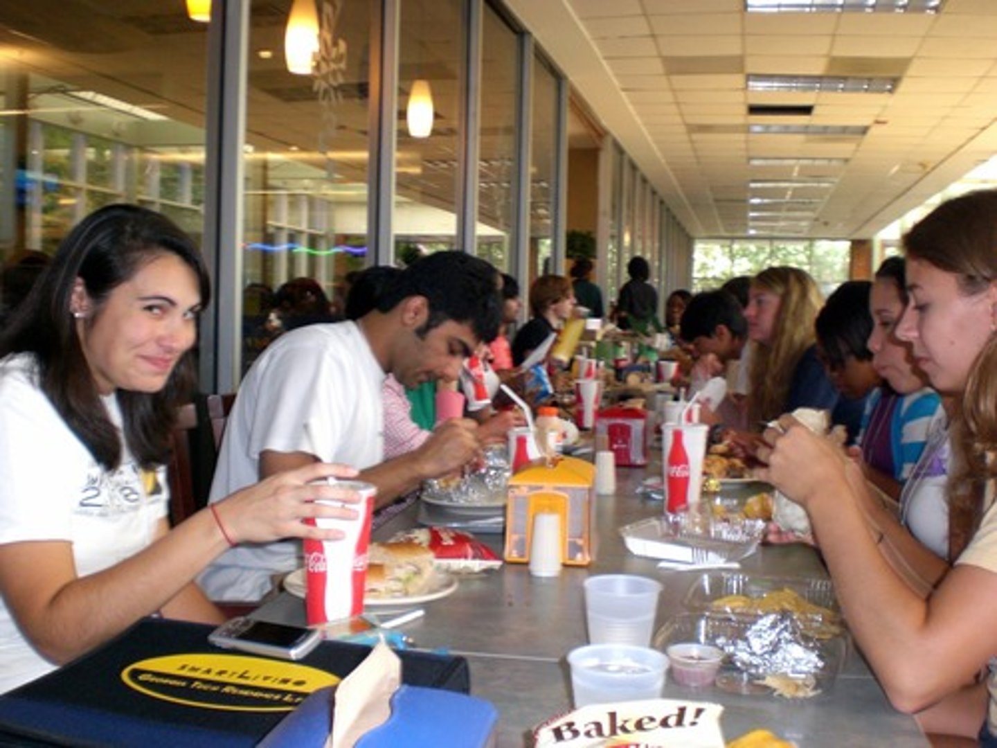 <p>to eat lunch</p>