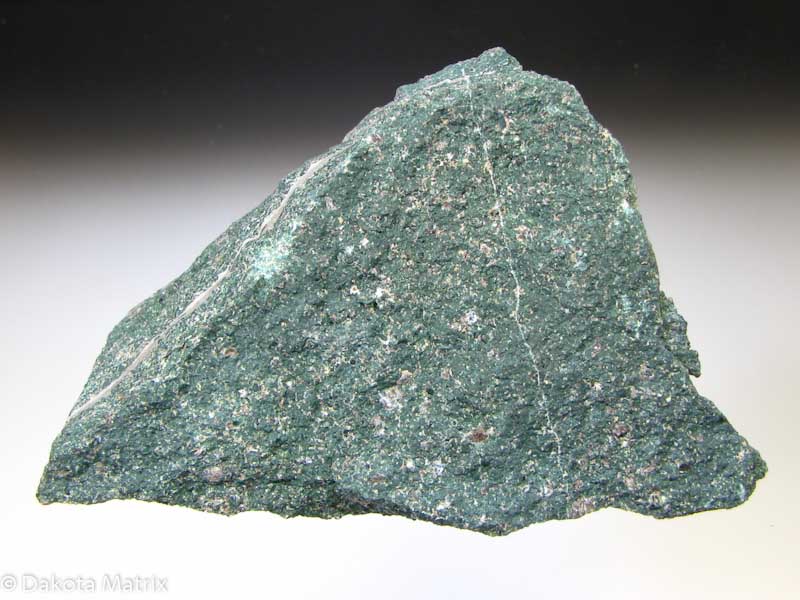 <p>light green streak Color: Blue green, green, yellow green can be confused with chlorite</p>