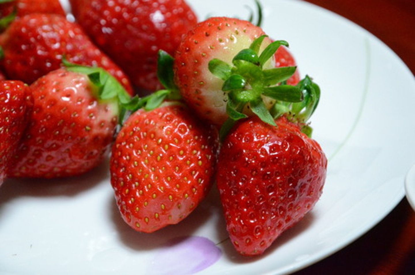 <p>đỏ</p>
