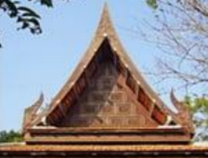 <p>A distinctive feature of the Central Plains house is the elegant curved decoration at the ends of the peaked bargeboards surrounding the gables.</p>