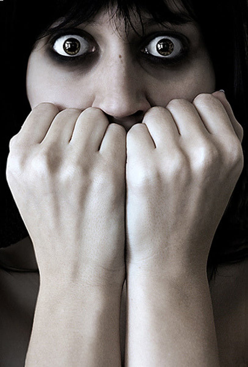 <p>an unpleasant emotion or thought that you have when you are frightened or worried by something dangerous, painful, or bad that is happening or might happen (страх, опасение, боязнь)<br><br>to conquer _______ — преодолеть страх<br>a primal _______ of the unknown — первобытный страх неизвестного<br>insusceptible to _______ — лишённый страха, не знающий страха<br><br>He is a stranger to _______.<br>Он не знает страха.<br><br>His wife seemed depressed, and he _______ed for his children.<br>Его жена казалась подавленной, и он опасался за своих детей.</p>