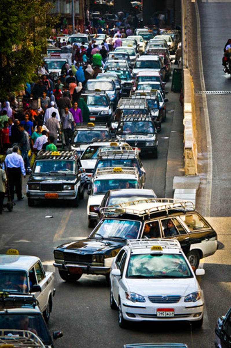 <p>làm tắc nghẽn</p>