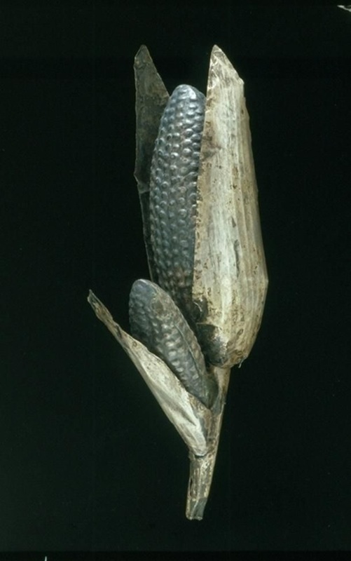<p>160 - Maize cobs. Inka. C 1440-1533 CE. Sheet metal/repousse, metal alloys.</p>