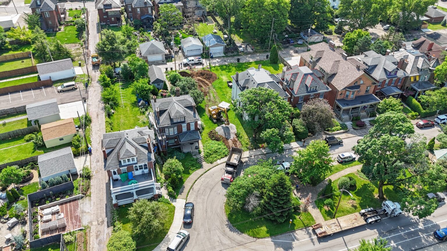 <p>Houses all over the neighborhood</p>