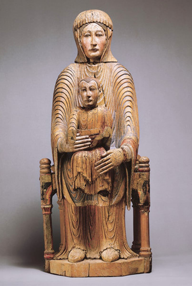 <p>/ˈwʊdən ˈstæʧuː/ • Phrase • A statue made of wood • Tượng gỗ • The museum displayed an ancient wooden statue.</p>
