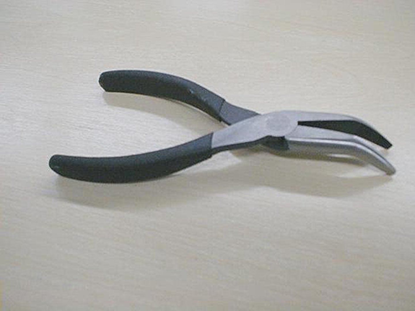 <p>reaching obstructions or awkward places</p>