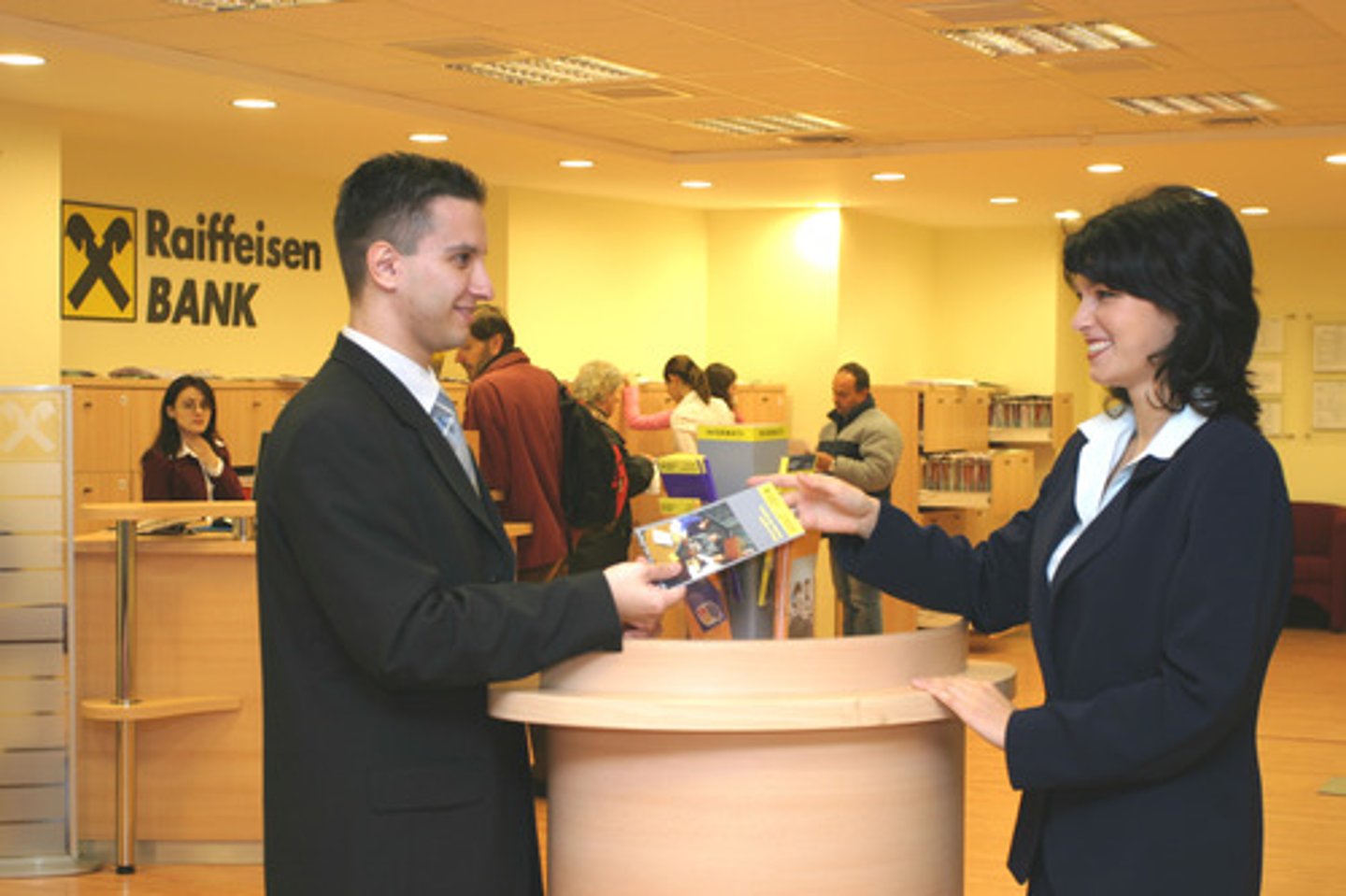 <p>customer service officer</p>