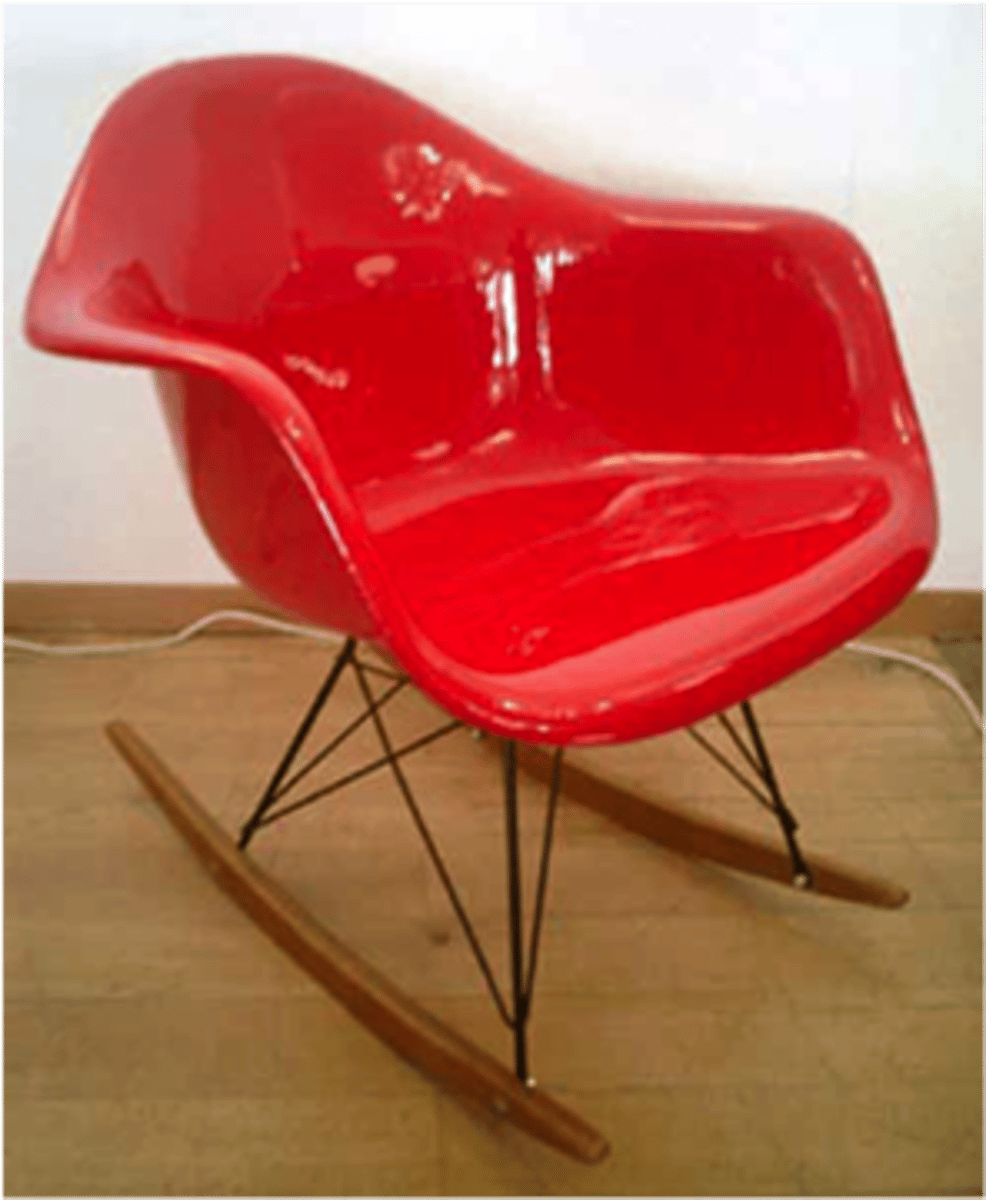 <p>-Fiberglass seat: single integrated shell</p><p>-Aluminum base</p><p>-Wooden rockers</p><p>-Rubber shock mounts</p><p>-Charles: "Design is the appropriate combination of materials in order to solve a problem"</p>