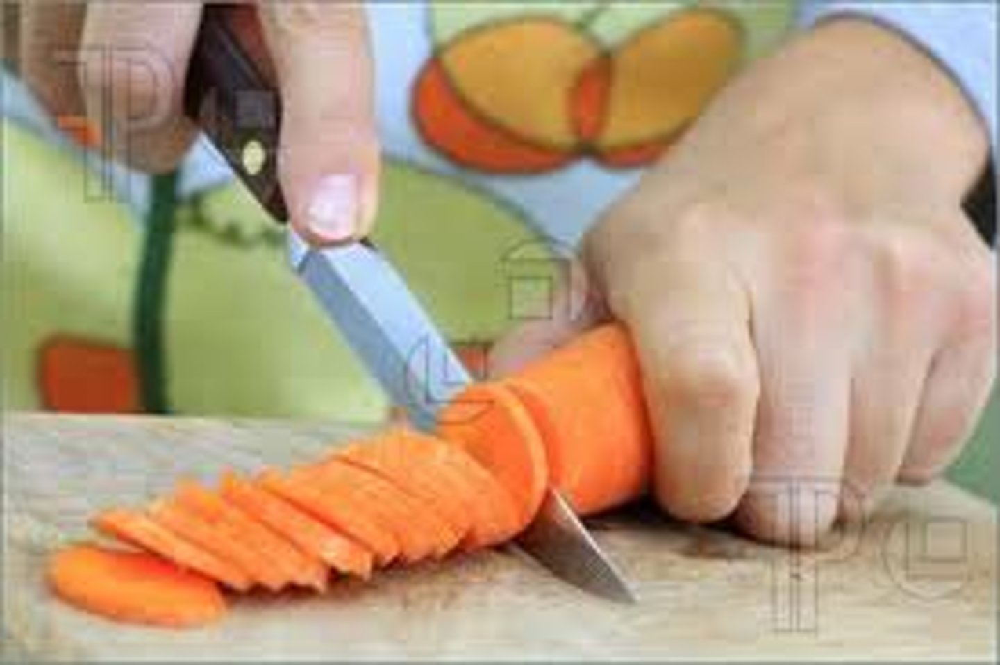 <p>to slice</p>