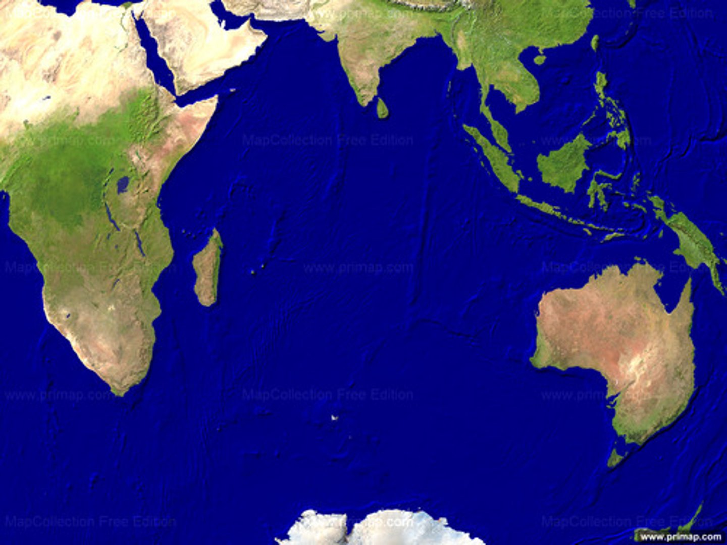 <p>This ocean is between Africa, Asia, and Australia</p>